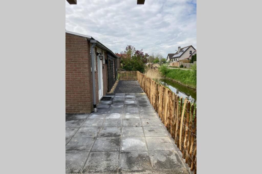 Schwone Diekhuusje - Vakantiewoning Aan De Noordzeekust Βίλα Schoondijke Εξωτερικό φωτογραφία