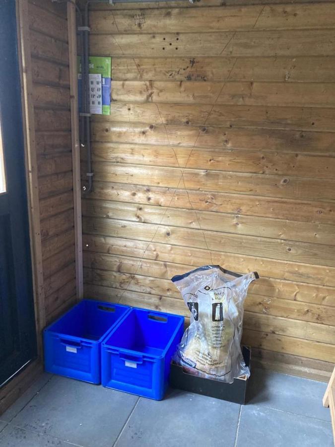 Schwone Diekhuusje - Vakantiewoning Aan De Noordzeekust Βίλα Schoondijke Εξωτερικό φωτογραφία